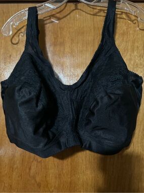 Black Lace Bra 46D Exquisite Nylon/Spandex Pre-owned